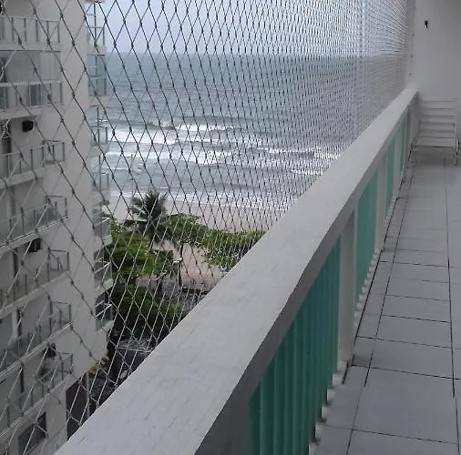 Ocean Music In Pitangueiras